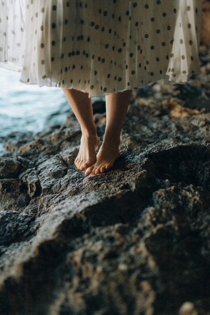pexels-n-voitkevich-4445478